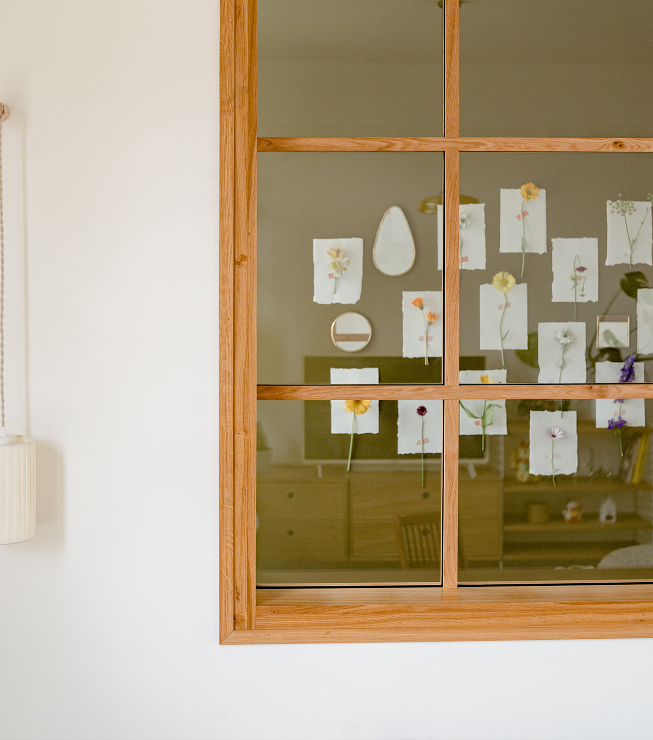 design-interieur-clemenceau-salon-detail-verriere-fleurs