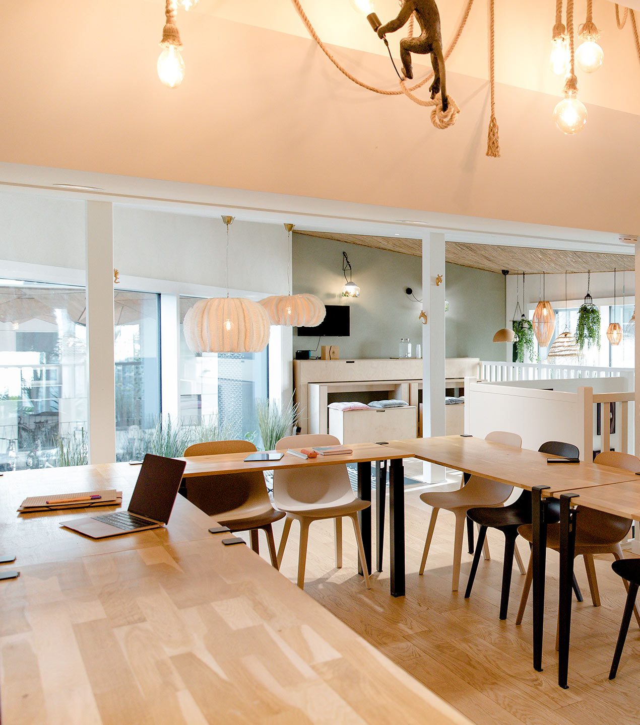 architecture-design-interieur-kabane-nantes-etage-salle-reunion-2