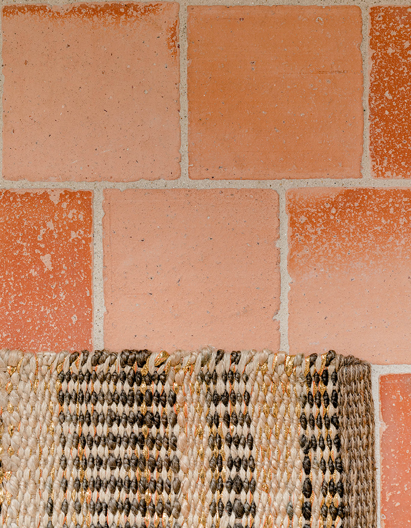 design-interieur-puits-suisses-salle d’eau-detail-terre-cuite