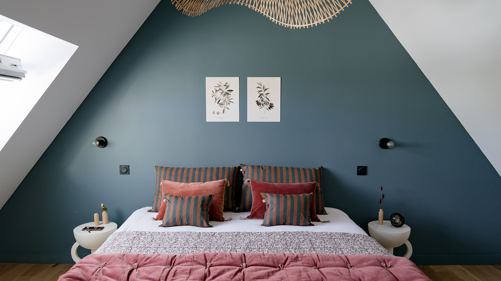 lucie-rouland-architecte-d-interieur-vannes-decoration-suite-parentale-blanc-d-ivoire